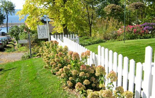 A Summer Place Bed & Breakfast