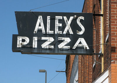 Alex’s Pizza