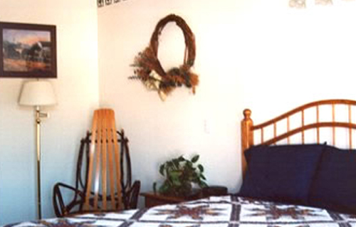 Great River Amish Inn