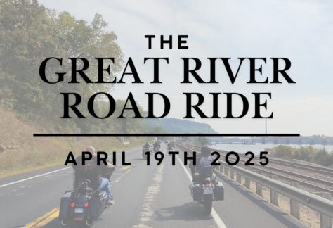 Motorcycles on the Great River Road